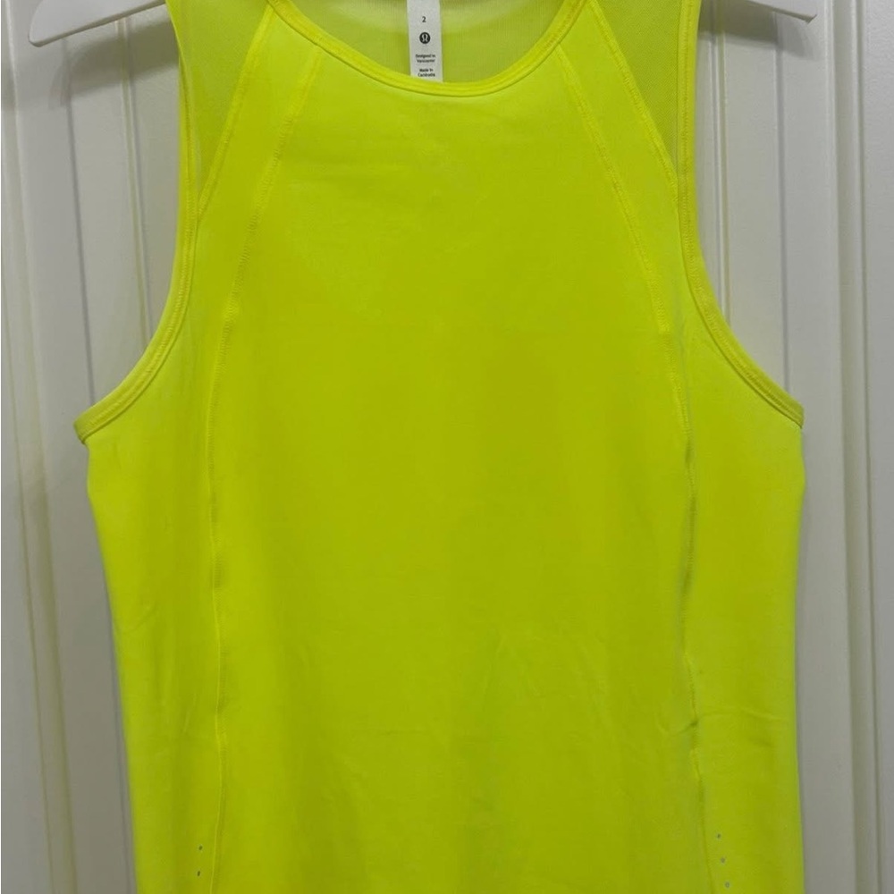 Lululemon Athletica Sculpt Tank Top Back Vent, Highlighter Yellow